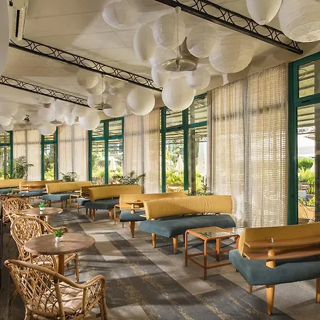 Отель Club Sunny 4*