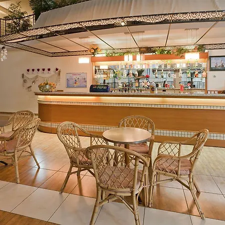 Hotel Club Sunny Słoneczny Brzeg